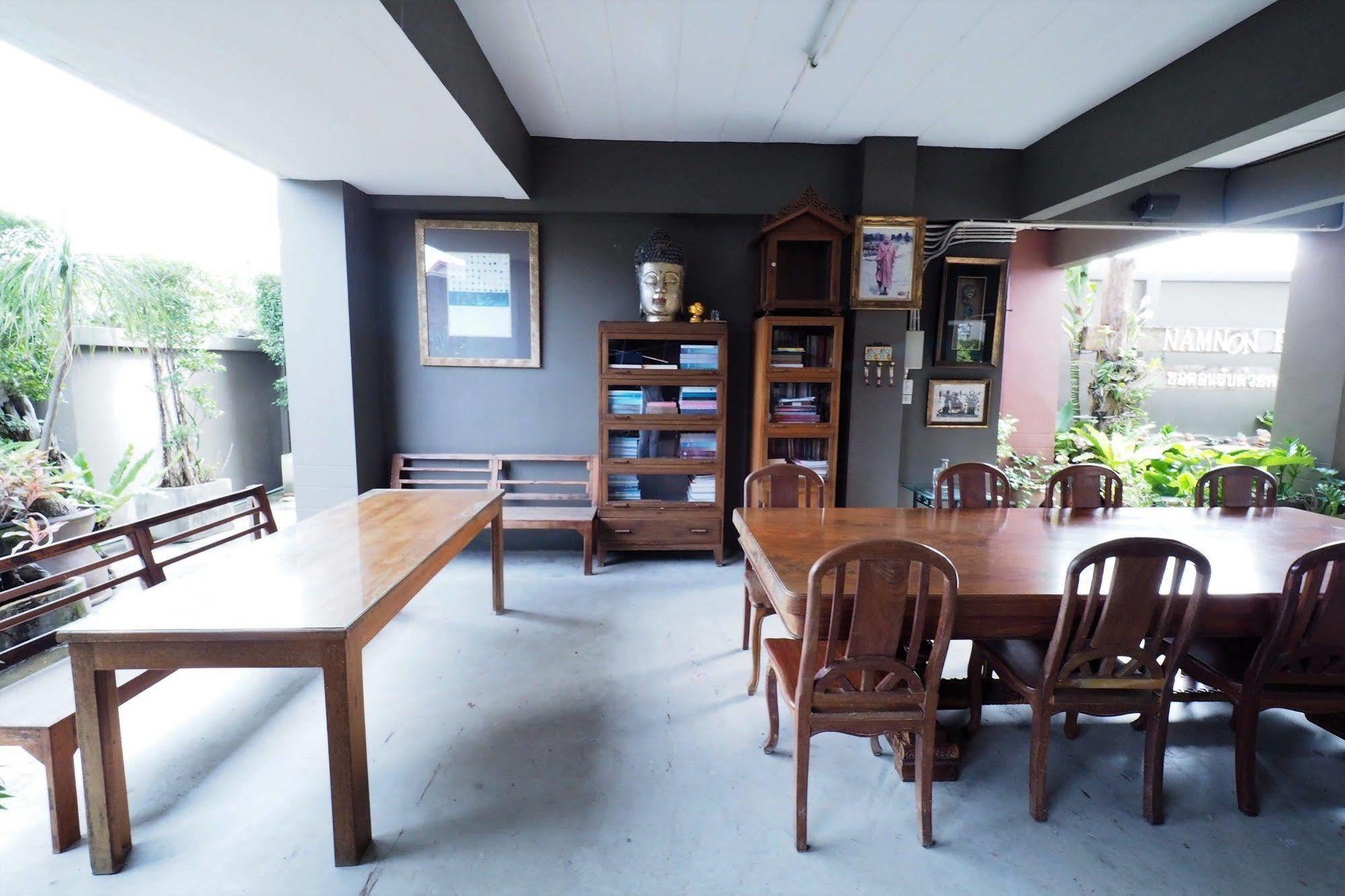 Namnon Place Nonthaburi Exterior foto