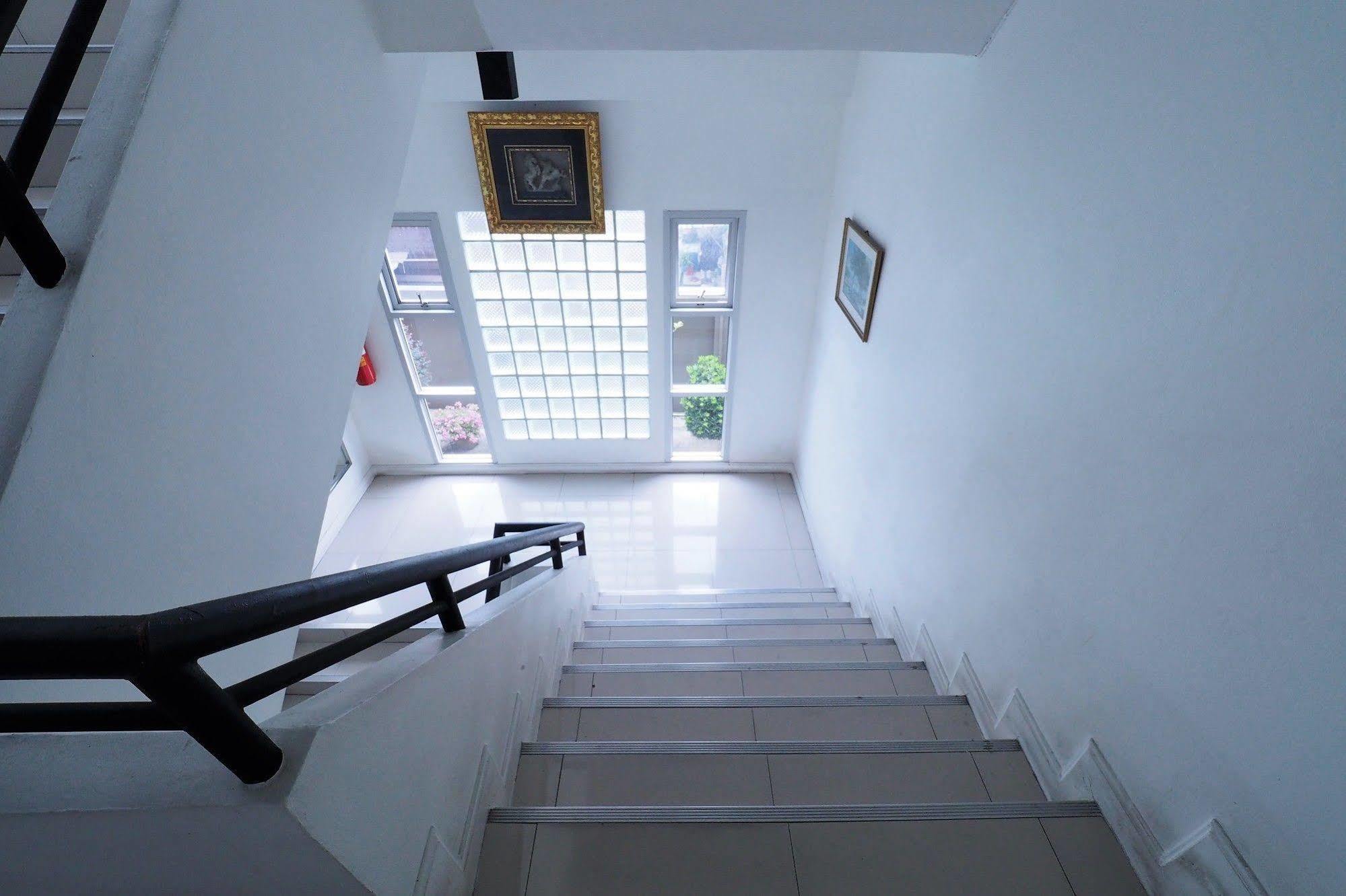 Namnon Place Nonthaburi Exterior foto